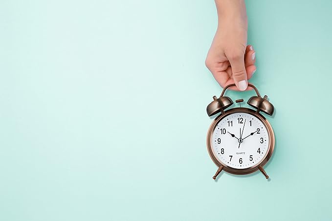 Bernhard Products Analog Alarm Clock Twin Bell Retro Copper Metal 4" Extra Loud Quartz Battery Operated with Backlight for Bedside Table Vintage Silent Non-Ticking Old fashioned Decorative Desk Clocks