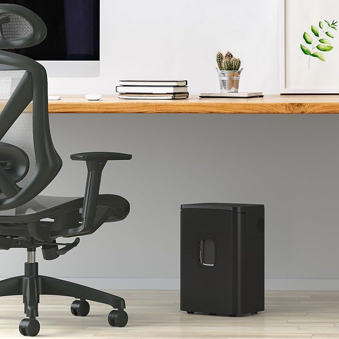 Staples 20-Sheet Micro-Cut Shredder – High-Security Microcut for Paper, Cards & Discs, Ultra-Quiet Office Shredding