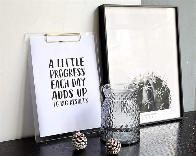 UNIQOOO Thick Clear Acrylic Clipboard with Shiny Gold Finish Clip, Perfect for Modern Arts Lover, Fashion and Style Expert, Calligrapher, Office, Seminars, Workshops, Home School, Classroom and Event