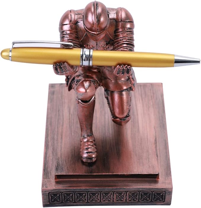 Knight Pen Holder Desk Ornament Resin Pencil Holders Desk Accessories and Organizer For Men with a Cool Pen (Bronze)