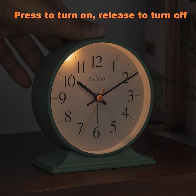 4.5"Retro Analog Alarm Clock,Vintage decor , Super Silent Non Ticking Small Clock with Manual Light, Snooze, Battery Operated, for Bedroom, Living Room, Office,Nightstand, Bedside, Desk ,Table(Green)
