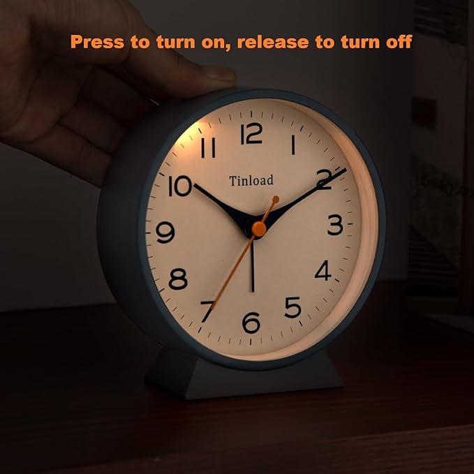 4.5" Battery Operated Retro Analog Alarm Clock, Small Silent Bedside Desk Clock,Lighted on Demand, Battery Operated, Snooze, for Living Room, Bedroom, Bedside, Desk(Blue)