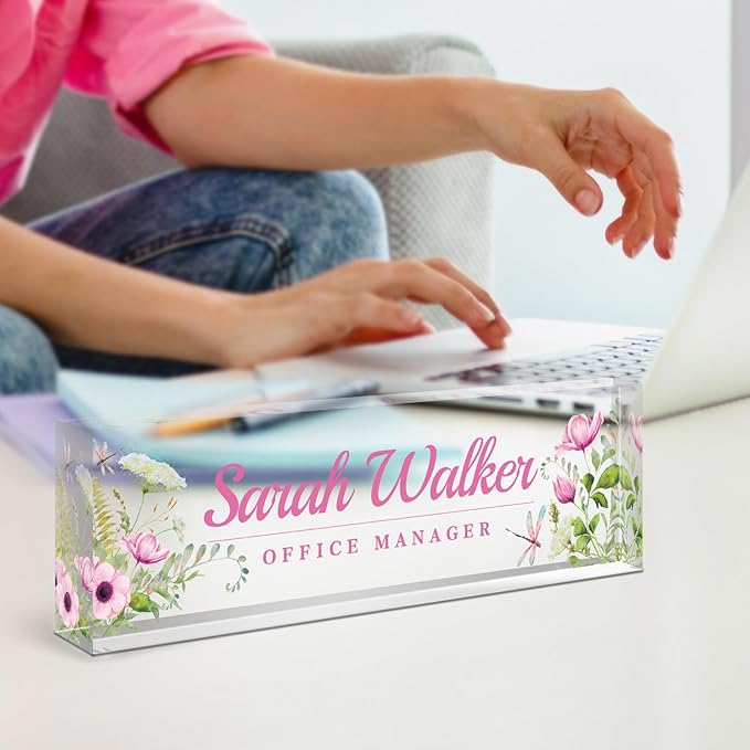 Name Plate for Desk, Desk Name Plate Personalized, Office Decor for Women Men, Acrylic Desktop Accessories, Office Appreciation Gifts for Boss Social Workers Nurse Teacher Employee (Pink/Cyan)