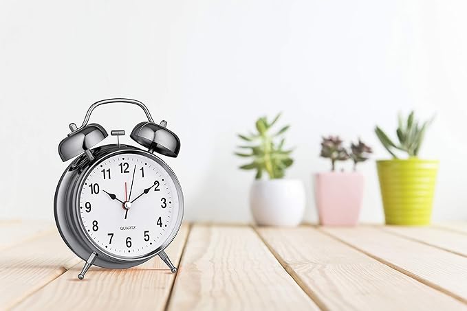 Bernhard Products Analog Alarm Clock Twin Bell 4" Silver Metal Extra Loud Quartz Battery Operated with Backlight Silent Non-Ticking for Bedside Desk Vintage Retro Antique Decorative Old School, Chrome