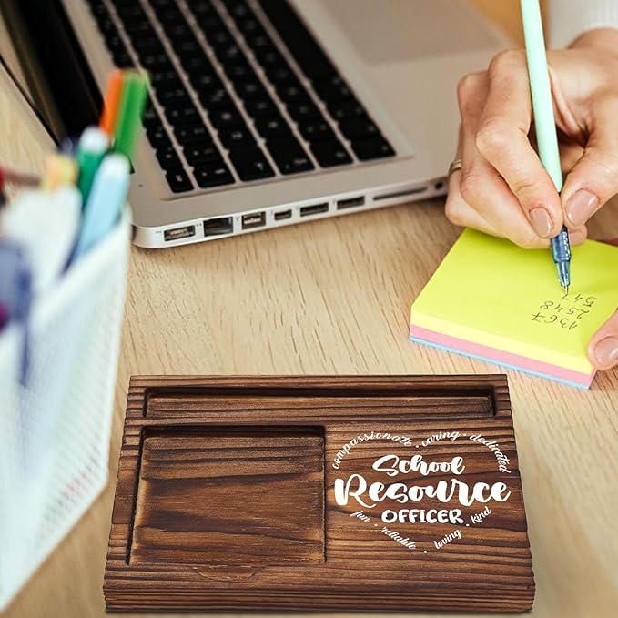 School Resource Officer Gift Sticky Note Holder Wooden, Thank You SRO, Appreciation Gift for School Resource Officer Social Worker Office Decor Desk Self-Stick Note Pad Holders TZP15