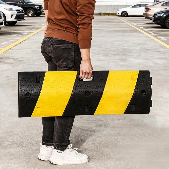 Speed Bumps for Asphalt Fold Rubber Speed Humps with Yellow Targets for Gravel Driveway Concrete Road, 1 Pack