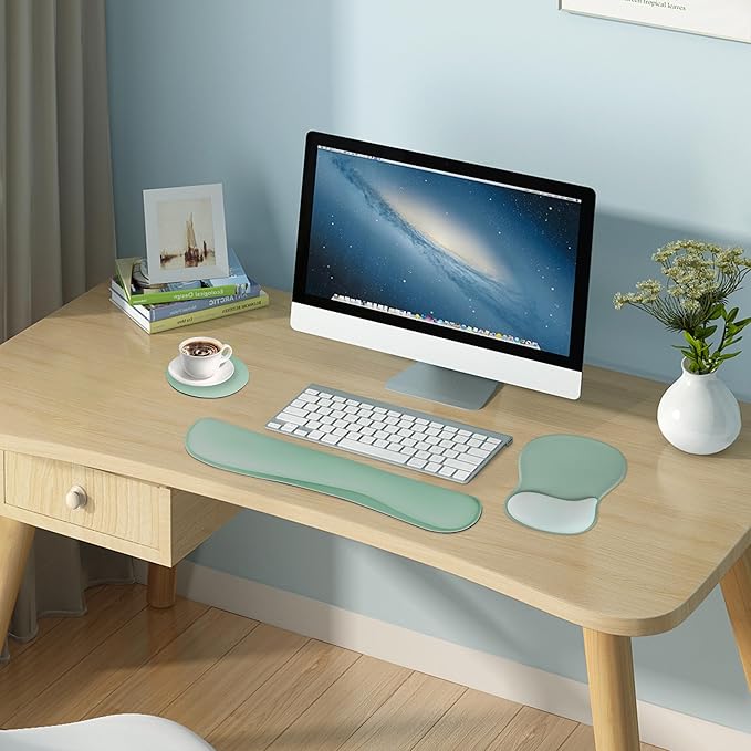 Wrist Rest Support for Mouse Pad Keyboard Set Circle Coaster Gaming Mouse Pad Ergonomic Gel Memory Foam Set for Computer, Laptop, Office, Pain Relief, Comfortably Typing Pure Green KM-34