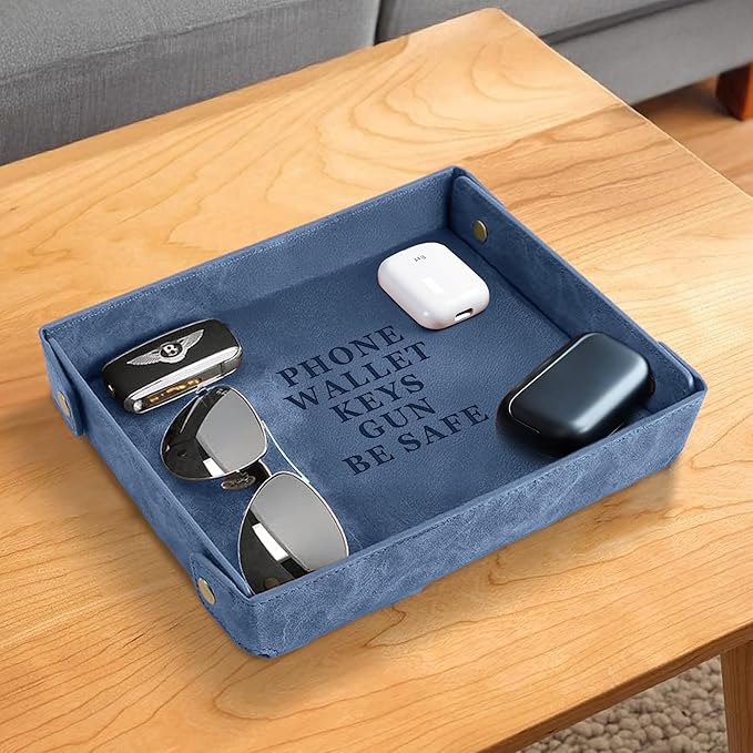 Engraved PU Leather Valet Tray for Couples – Personalized Catchall with Custom Name – Organizer for Keys, Wallet, Jewelry – Romantic Gift – Blue