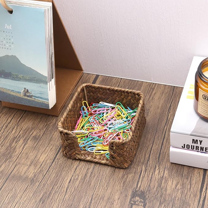 Sticky Note Holder Seagrass Post It Note Dispenser, 3 x 3 Inch Woven Sticky Note Dispenser, Farmhouse Post It Holder for Desk Home Office Decor, Coffee