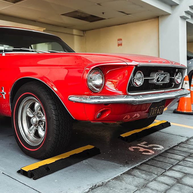 Yescom Cable Ramp Protector 1 Channel Garden Hose Protecitive 22000 Lbs Load Capacity Heavy Duty Speed Bump for Road Driveway Walkway