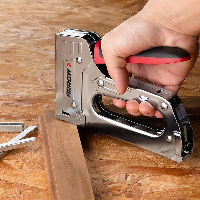Arrow T55BL Staple Gun Kit, Heavy Duty Manual Stapler with 3750 Pieces T50 1/4", 3/8", 1/2" Staples, Soft Rubber Grip, for Upholstery Professional Projects