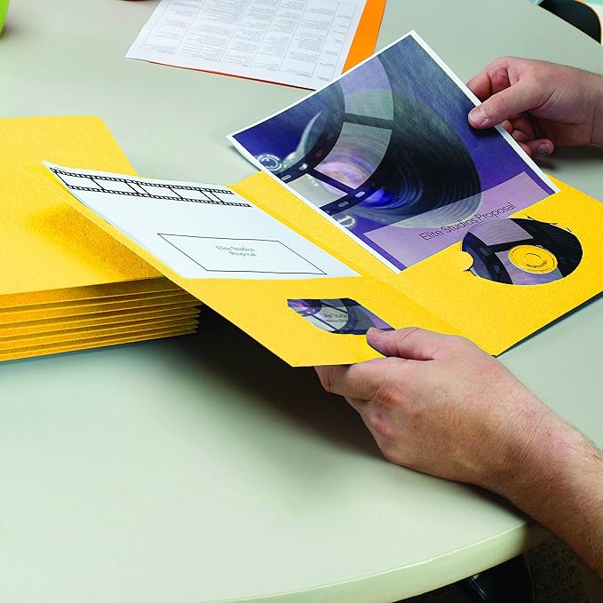 Smead Two-Pocket Heavyweight Folder, Letter Size, Yellow, 25 per Box (87862)